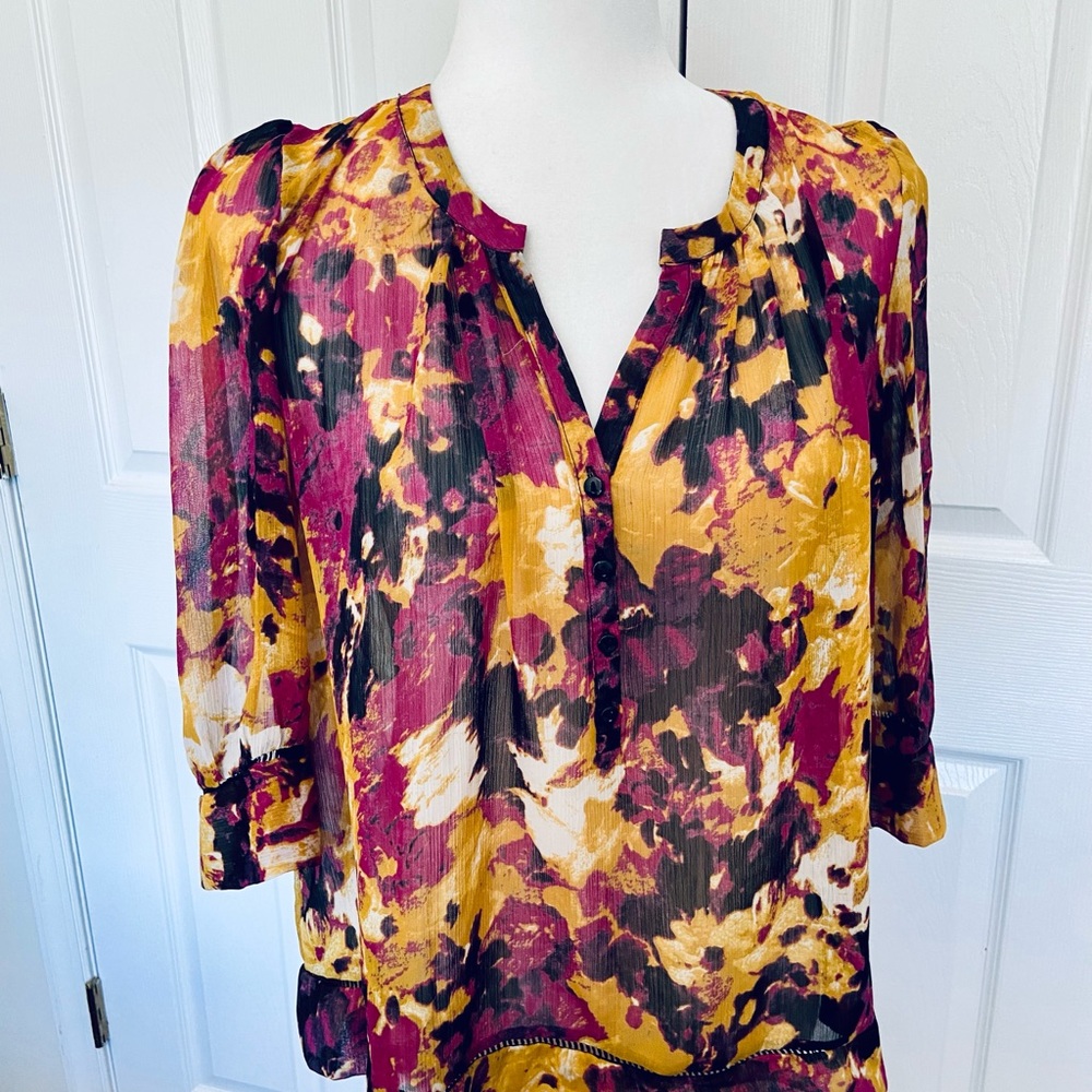 Staring at stars long sleeve tunic